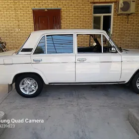 Lada 2106 1987