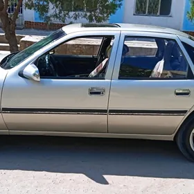 Opel Vectra 1990