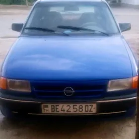 Opel Astra 1992