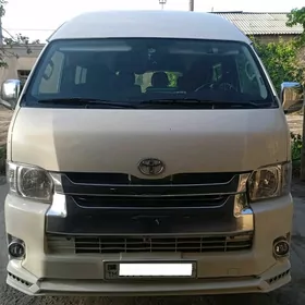 Toyota Hiace 2008