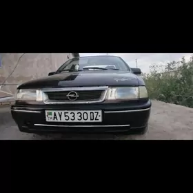 Opel Vectra 1992