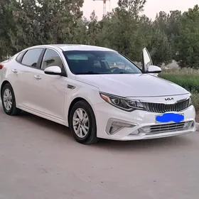 Kia Optima 2019