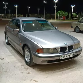 BMW E39 1999