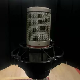 Mikrafon AKG