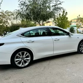 Lexus ES 350 2023