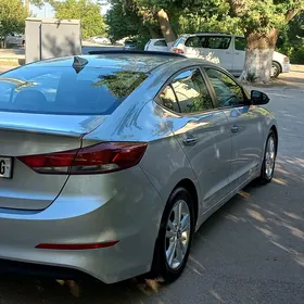 Hyundai Elantra 2017