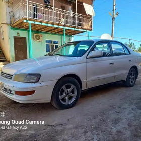 Toyota Corona 1995