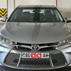 Toyota Camry 2015