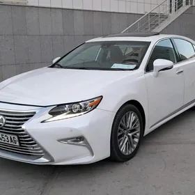 Lexus ES 350 2018