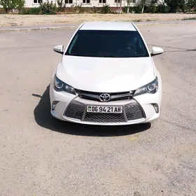 Toyota Camry 2016