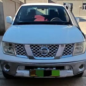 Nissan Navara 2012