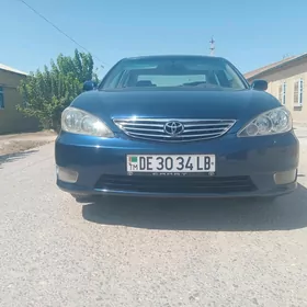 Toyota Camry 2003