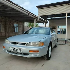 Toyota Camry 1996