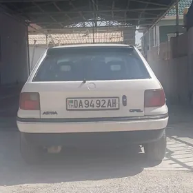 Opel Astra 1992