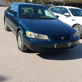 Toyota Camry 1998