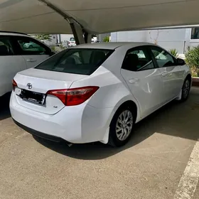 Toyota Corolla 2018