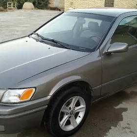 Toyota Camry 1998