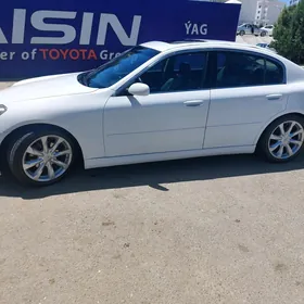 Infiniti G35 2003