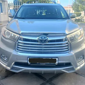 Toyota Highlander 2016