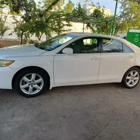 Toyota Camry 2010