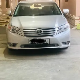 Toyota Avalon 2010