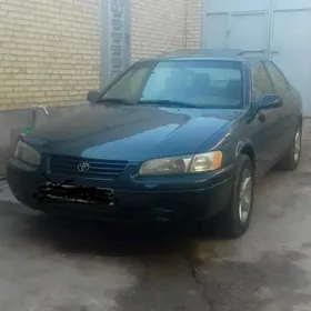 Toyota Camry 1998