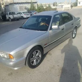 BMW 525 1993