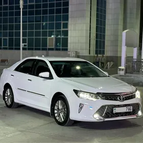 Toyota Camry 2017