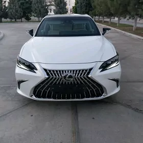 Lexus ES 350 2022