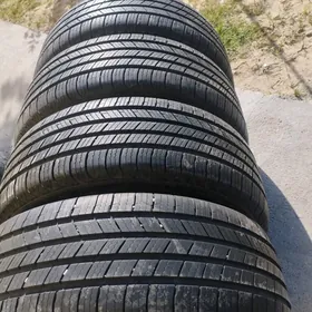 215 55 17 MICHELIN