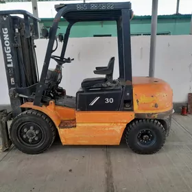 LiuGong Forklift 2013