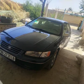 Toyota Camry 1999