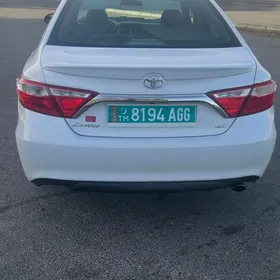 Toyota Camry 2017