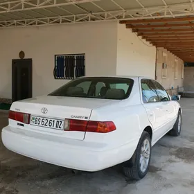 Toyota Camry 2001