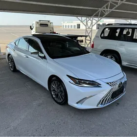 Lexus ES 350 2021