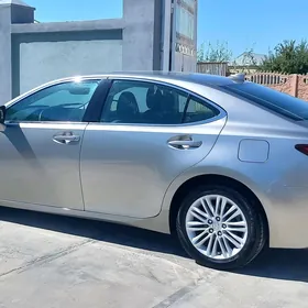 Lexus ES 350 2018