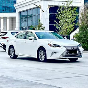 Lexus ES 350 2016