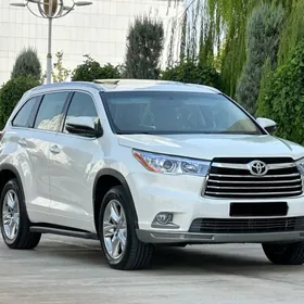 Toyota Highlander 2016