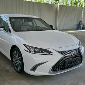 Lexus ES 350 2020