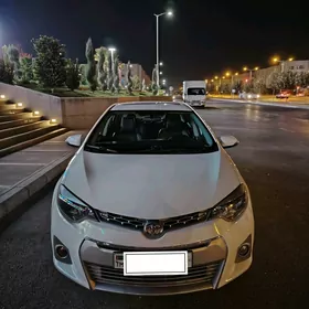 Toyota Corolla 2014