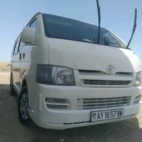 Toyota Hiace 2006