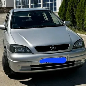 Opel Astra 2001