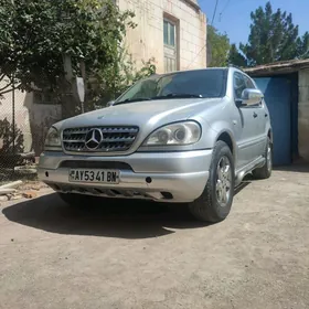 Mercedes-Benz ML350 2002