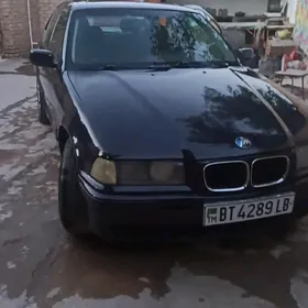 BMW 320 1992