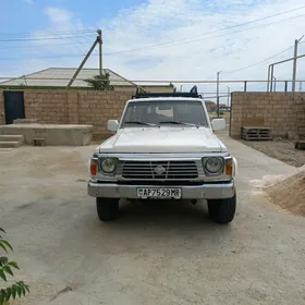 Nissan Patrol 1994