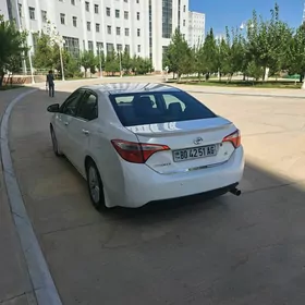 Toyota Corolla 2014