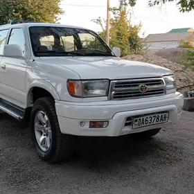 Toyota 4Runner 1999