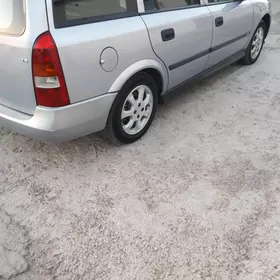 Opel Astra 2001