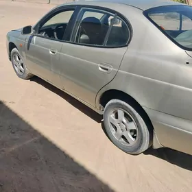 Daewoo Leganza 1998