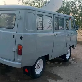 UAZ 2206 2002